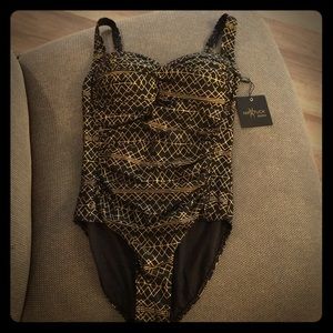 Nip Tuck Swim bathing suit